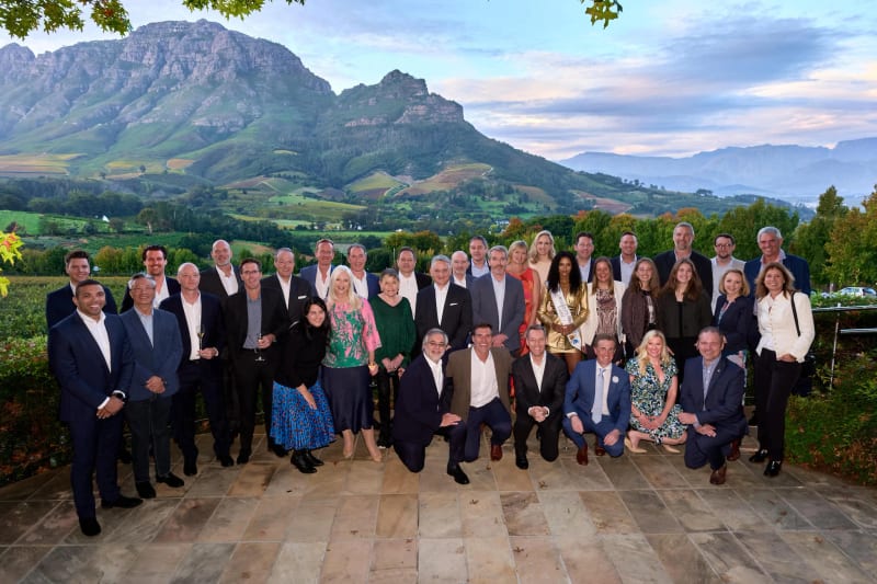 Corporate group portrait on a Winelands estate near Stellenbosch